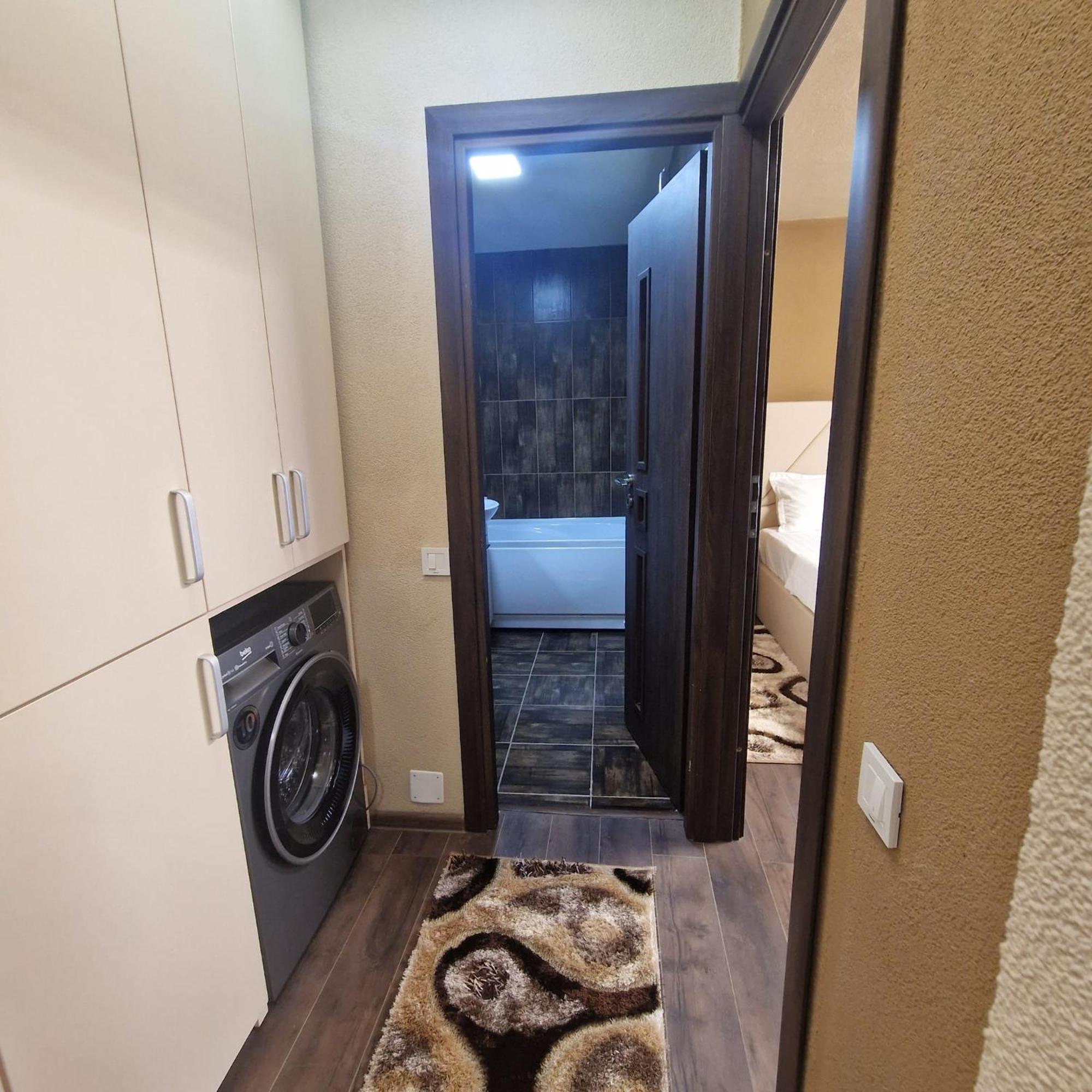 Apartament Iulius 3 Manastire Куртя-де-Арджеш Экстерьер фото